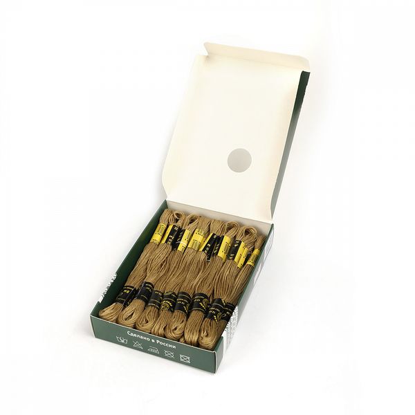 Мулине ПНК им.Кирова цв.5201 коричневый, 24 мотка по 8 метров