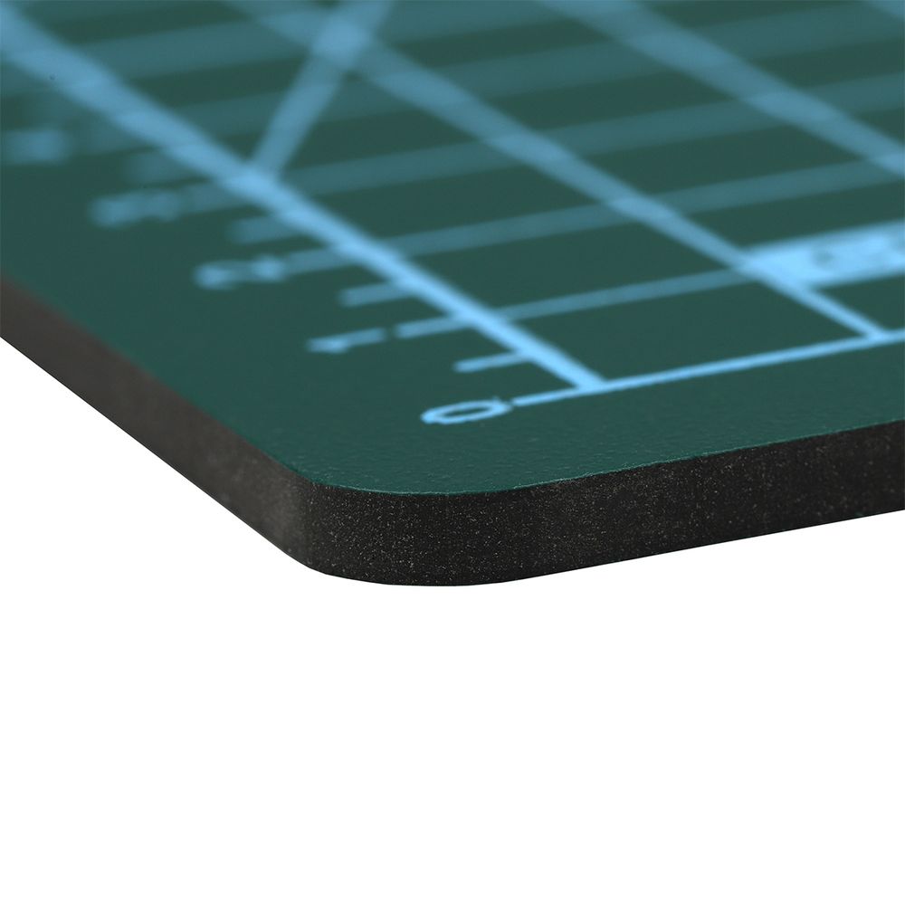 Коврик раскройный для пэчворка А4 22х30 см, 3 мм двухсторонний трехслойный