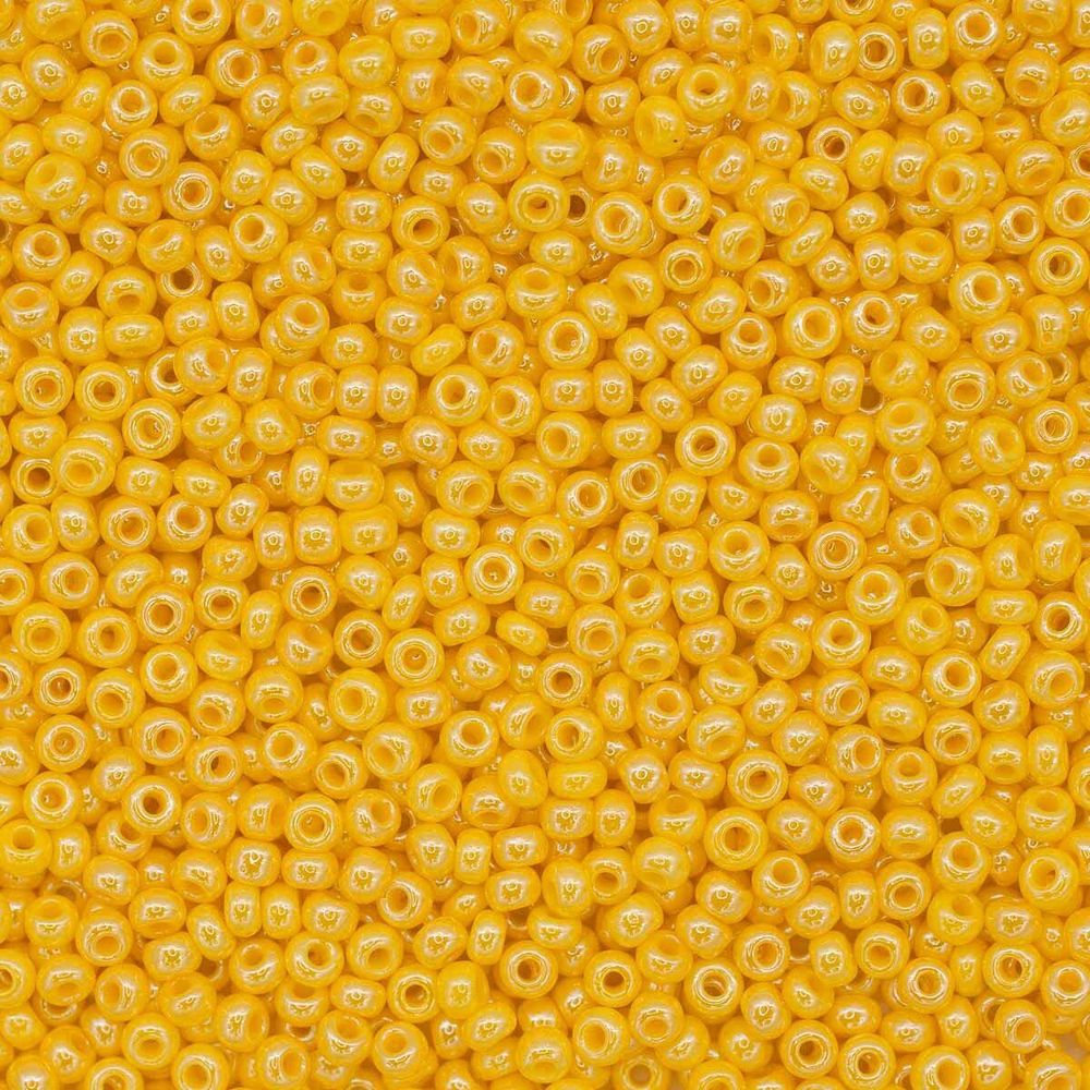 Бисер Preciosa непрозрачный с жемчужным покрытием, 10/0 (88130), круг. отв., 500 г