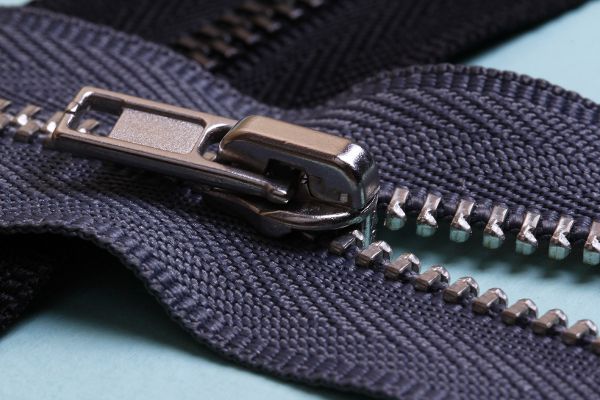 Молния металл Т5 (5 мм) 2 зам., разъем., 55 см, никель, 002 черный, ZIP 5N-2 Gamma, 10 шт