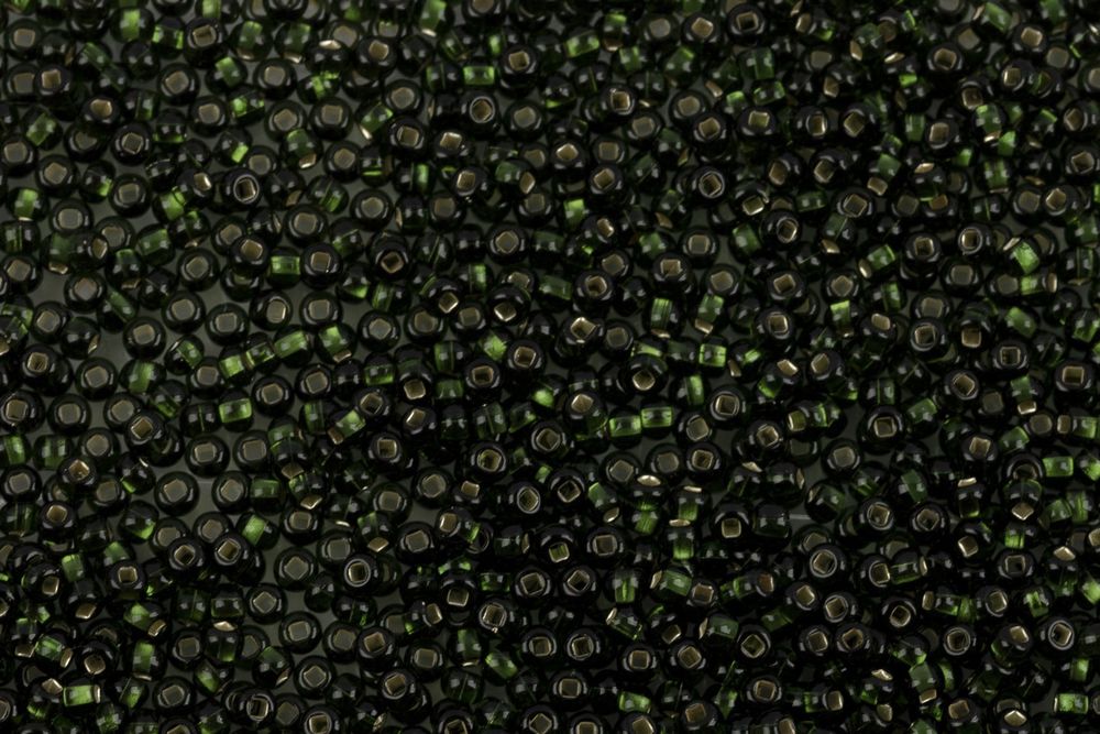 Бисер Preciosa круглый 10/0, 2.3 мм, 50 г, 57290 т. зеленый, 311-29001 (331-29001)