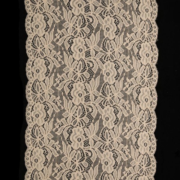 Кружево бельевое эластичное 300 мм / 13.72 м, цв. C180 телесный