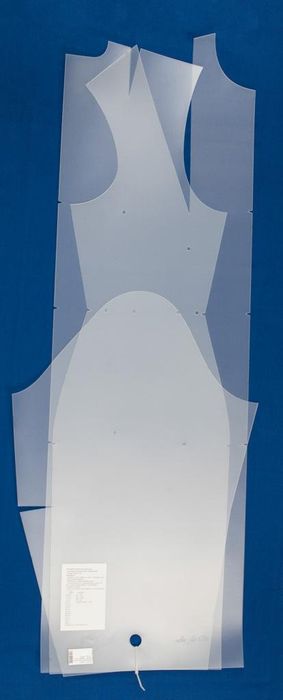 Платья, туники