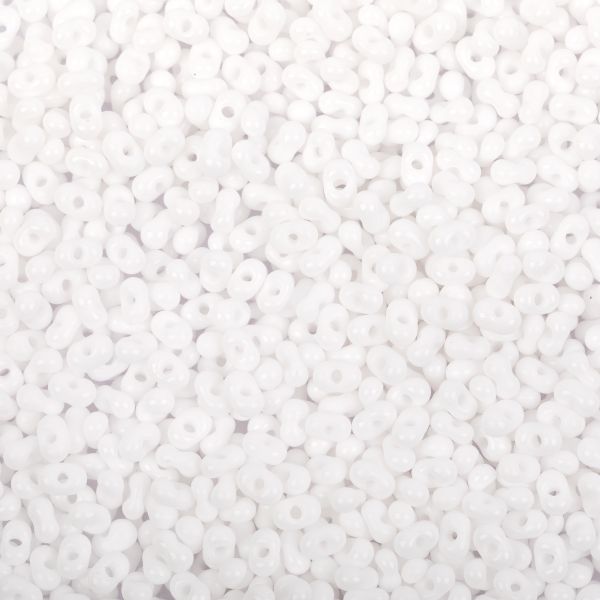 Бисер Preciosa Farfalle 2х4 мм, 50 г, 03050 белый, 321-90001