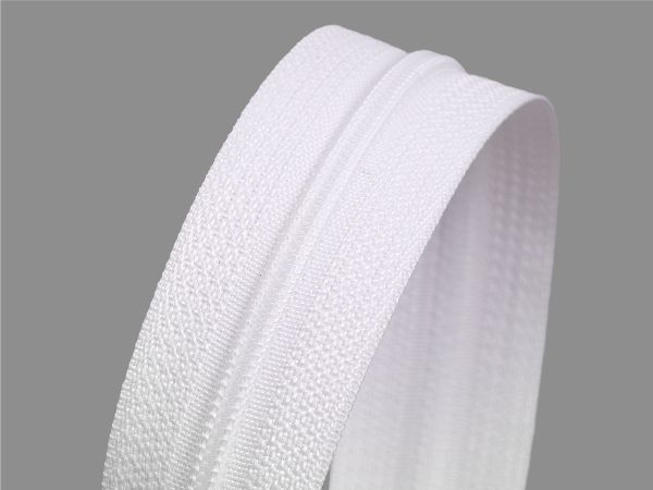 Молния рулонная витая (спираль) Т3 (3 мм), УСИЛЕННАЯ, НА БОБИНЕ, S-501 белая (цв.SBS) / 200 метров