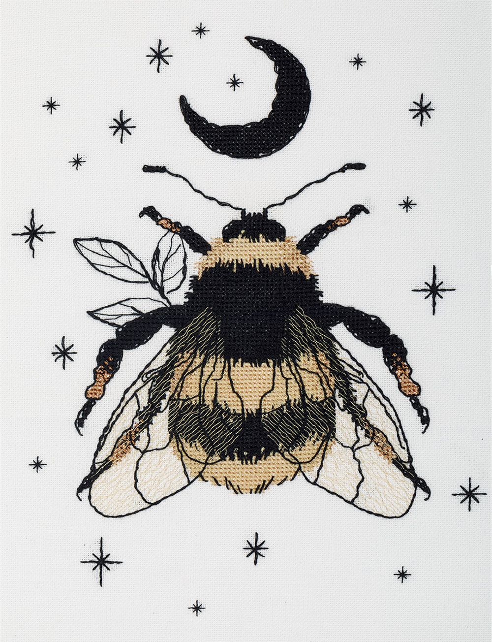 Набор для вышивания нитками Panna J-7496, Черное золото. Шмель, 23х30 см