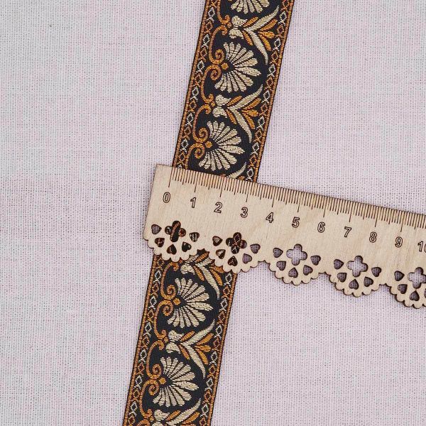 Лента (тесьма) жаккардовая 33.0 мм / 10±0.5 метров, черно-золотой, 3AR2681