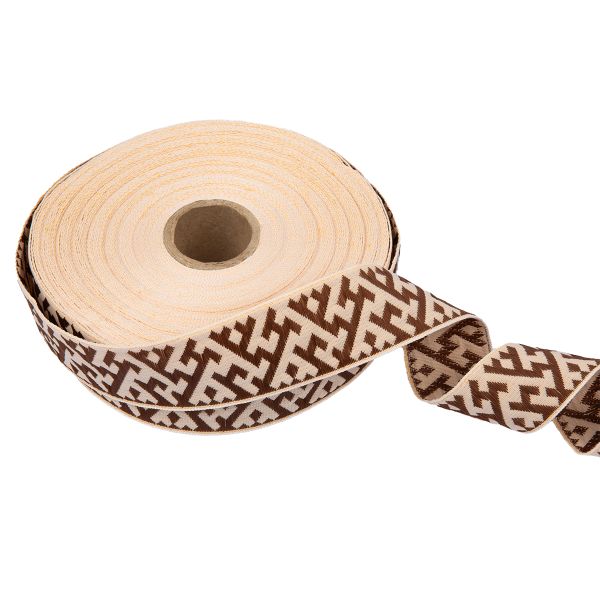 Лента (тесьма) жаккардовая 32.0 мм / 25 метров, Орнамент для северных народов, рис 9302 белый-ч.роза-коричневый, Gamma С3774