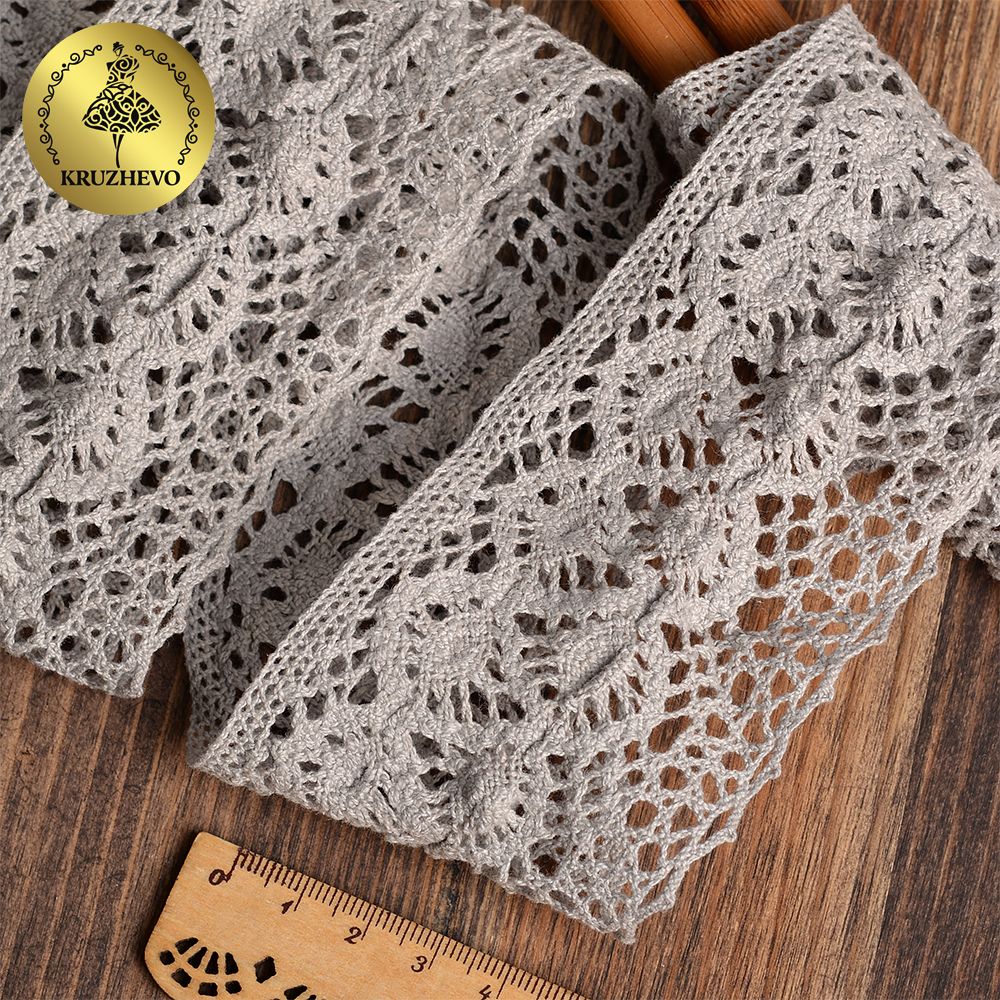 Кружево вязаное (тесьма) 50 мм / 10 метров, диз. 301, цв.25 св.серый, Kruzhevo