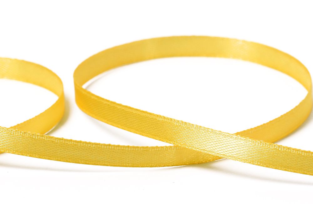 Лента атласная 1-сторонняя 6.0 мм / 33±2 метра, 015 желтый, Gamma