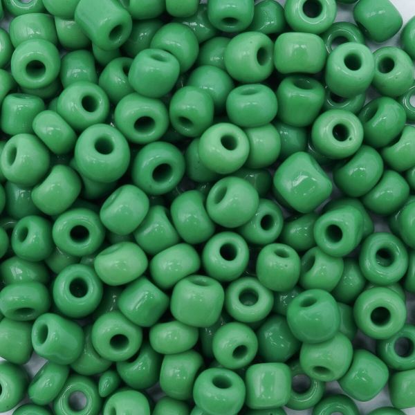 Бисер Astra&Craft 6/0 (4.1 мм), 150 г (10х15 г), цв. 47 св.зеленый/непрозр
