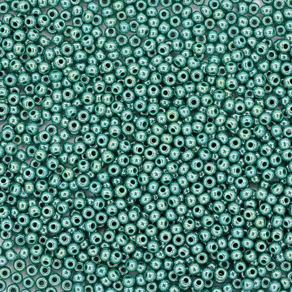 Бисер Preciosa 10/0 (2.3 мм), 100 г (5х20 г), непрозрачный с покрытием, цв. 58240