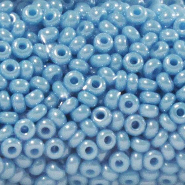 Бисер Preciosa непрозрачный с жемчужным покрытием 10/0 (2.3 мм), круг.отв., 50г, (68020)