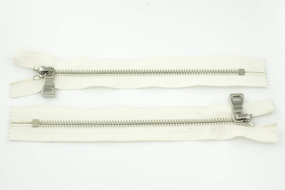 Молния металл Т5 (5 мм) 1 зам., н/раз., 18 см, никель, цв.D841 белый, MaxZipper Premium, 1 шт /TOS/