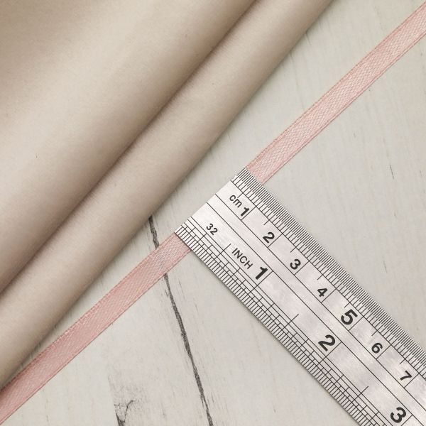 Лента атласная 1-сторонняя 6.0 мм / 22.86±1 метров, 034 пудровый, Globus