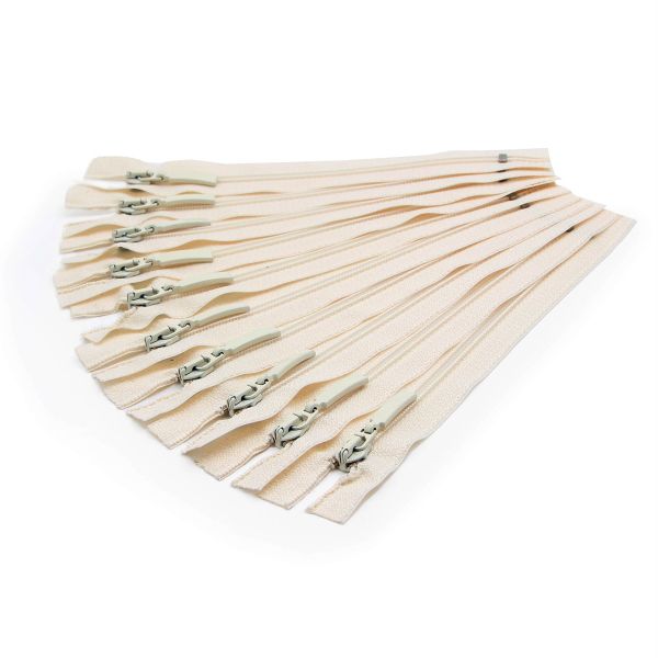 Молния спираль (витая) Arta Т5 (5 мм) 1 зам., н/раз., 18 см, цв. 571 св.бежевый, уп.10 шт