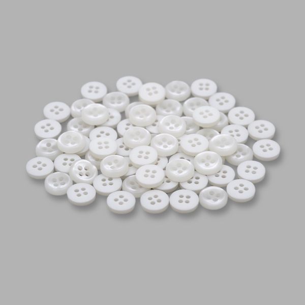 Пуговицы 4 прокола 17L (10,5мм), пластик (Wht-01 белый), 72 шт, CN 2801
