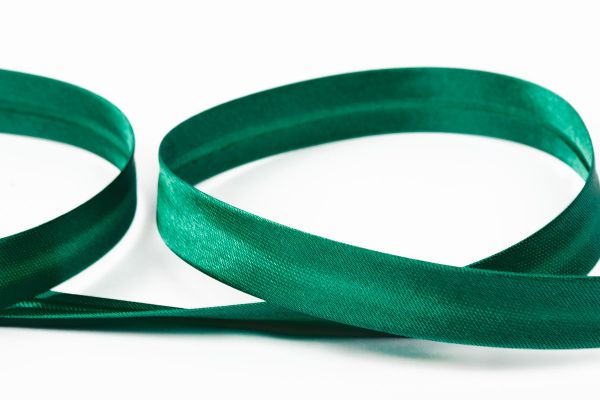 Косая бейка атласная 12 мм / 132±1 метра, 140 изумруд, Gamma GK-12P