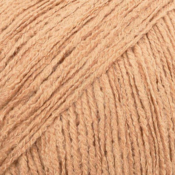 Пряжа Вязь Акриловая тонкая / уп.3 мот. по 100 г, 360 м, 818 светло-коричневый