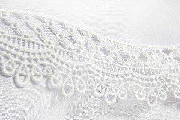 Кружево гипюр (плетёное) 43 мм / 10 м, кремовый, Gamma GGM-4303