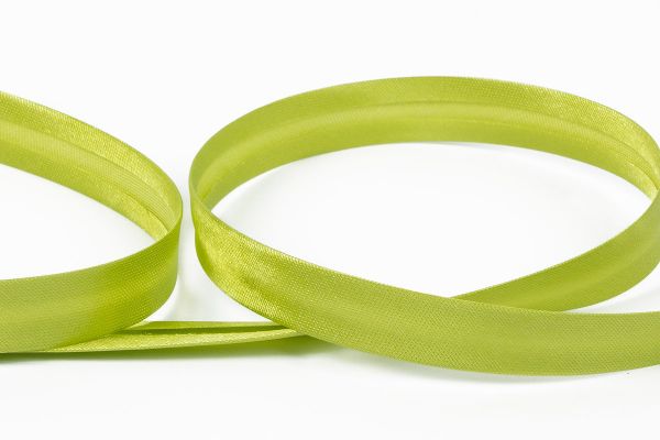 Косая бейка атласная 12 мм / 132±1 метра, 111 св.зеленый, Gamma GK-12P