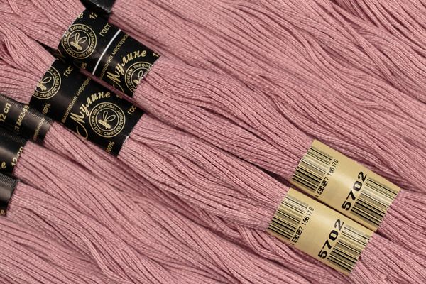 Мулине Ideal ТВ, 24 мотка по 8 метров, цв. 214