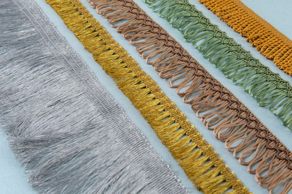 Бахрома отделочная 35.0 мм / 16 метров, 235 серый, Gamma А-06