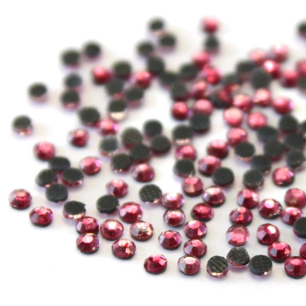 Стразы термоклеевые, 2мм, ss6, 432 шт/уп, Cristyle (209)