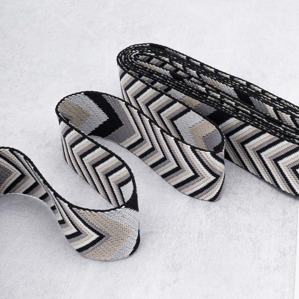 Стропа (ременная лента) 38 мм / 3 метра, [40 г/пог.м], с принтом 2-сторонняя, D147 серый/черный, 3Al354