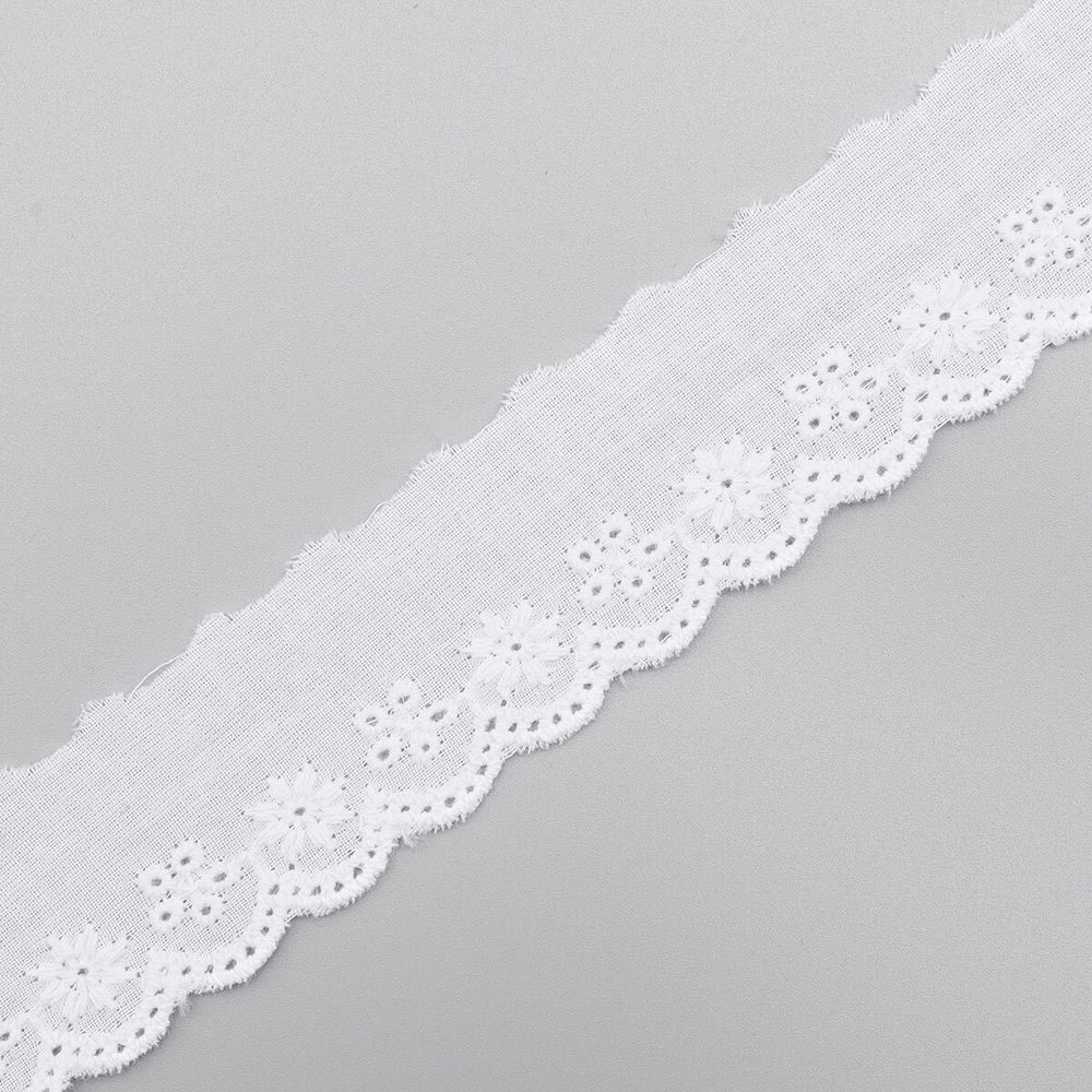 Кружево шитьё 30 мм / 13.72 м, 100% хлопок, белоснежный