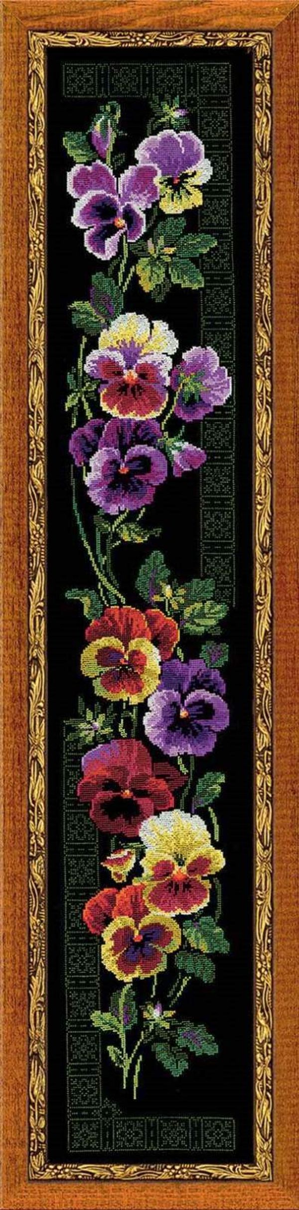 Набор для вышивания нитками Риолис, Анютины глазки 20х105 см