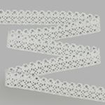 Кружево вязаное (тесьма) хлопковое 25 мм / 25 метров, одностор. (белый)