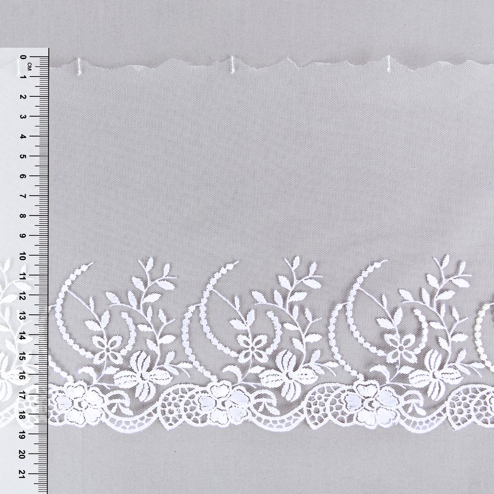 Кружево на сетке 190 мм / 10 м, белый, Gamma GKM-1904