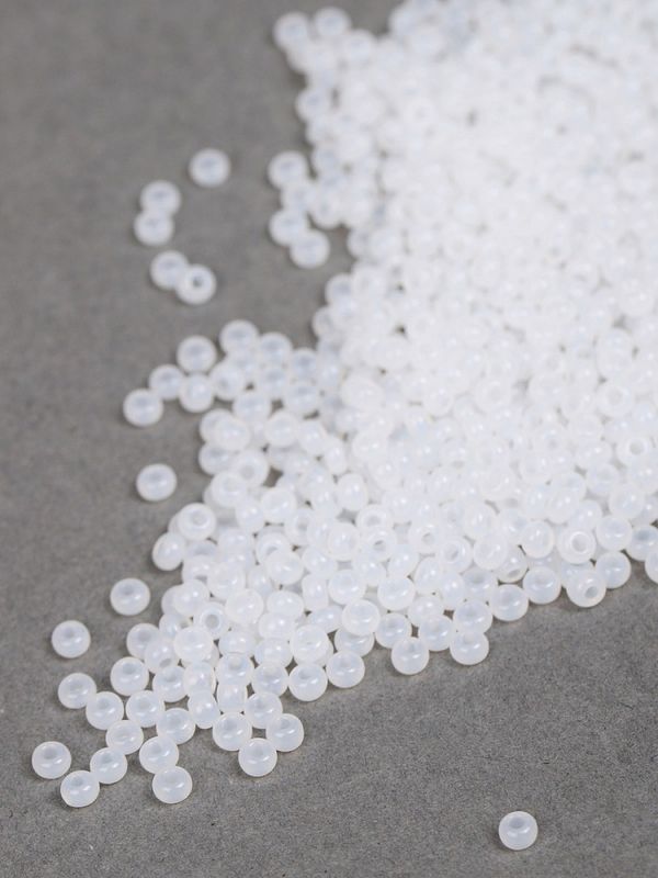 Бисер Preciosa 10/0 (2.3 мм), 50 г, NO цв. 02090/311-19001