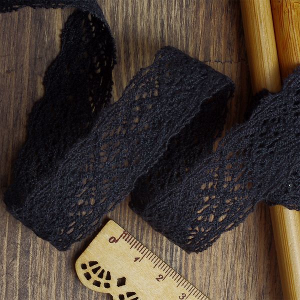 Кружево вязаное (тесьма) 21 мм, цв.черный, уп. 9.14 м, Kruzhevo