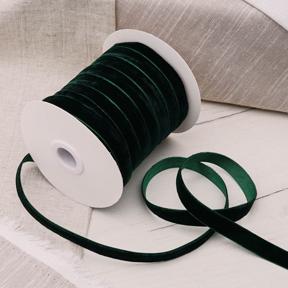 Лента бархатная (тесьма) 12.0 мм / 32.9±2 метров, 0081-1211, 165 темно-зеленый