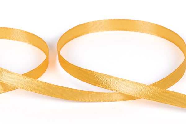 Лента атласная 1-сторонняя 6.0 мм / 33±2 метра, №525L(14-0850) желтый, Gamma
