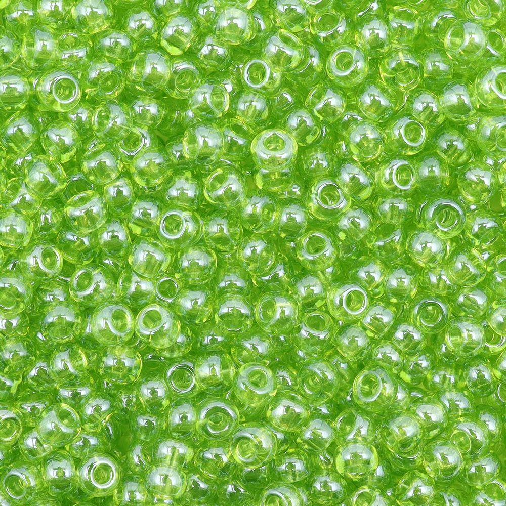 Бисер Preciosa 10/0 (2.3 мм), 500 г, прозрачный с жемчужным покрытием, круг.отв., (56220) 331-19001-10/0