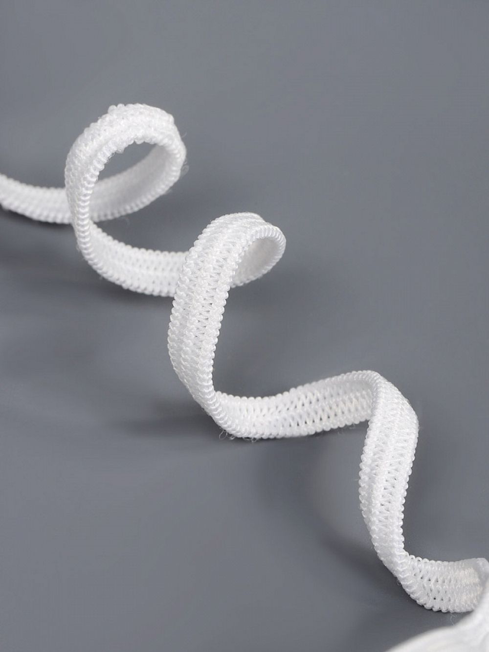 Резинка бельевая (стандартная) 4.0 мм / 200 метров, 3.9 г, вязаная, белый