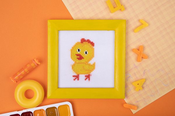 Набор для вышивания нитками Klart, Детские истории. Цыплёнок, 8х12 см