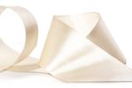 Лента атласная 1-сторонняя 50.0 мм / 33±2 метра, 075 кремовый, Gamma