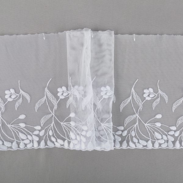 Кружево бельевое эластичное 190 мм / 3±0.2 метра, на сетке, Турция, белый, Gamma GKME-19001