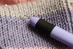 Крючок для вязания с подсветкой пластик ⌀4.0 мм, 15.6 см, розовый, Gamma CH-LD