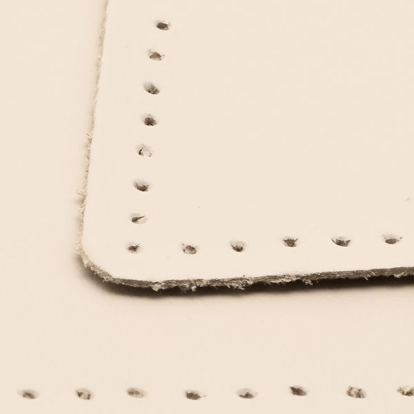 Заплатки пришивные из кожи, ромб 8х11,2см с перфорацией, 2 шт, 100% кожа, 06 бежевый, 9125