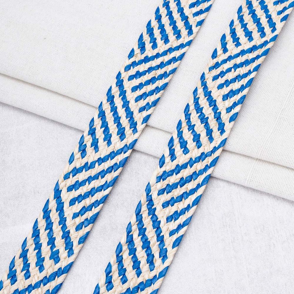 Стропа (ременная лента) 35 мм / 45.72 метра, [23.33 г/пог.м], с принтом, ZH807 белый/синий, 3Al295