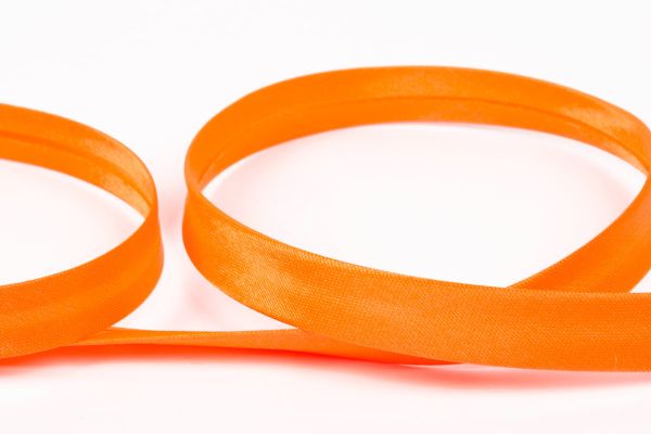 Косая бейка атласная 12 мм / 132±1 метра, 093 красно-оранжевый, Gamma GK-12P