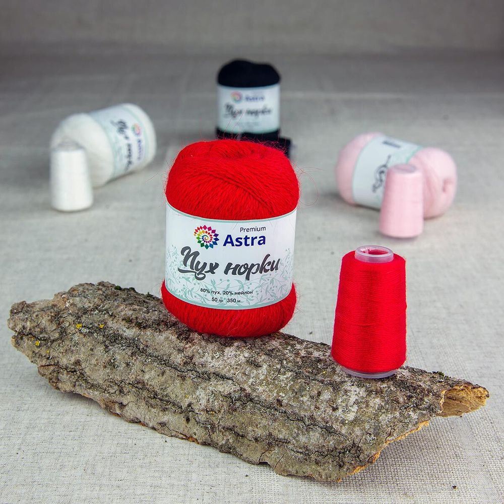 Пряжа Astra Premium (Астра Премиум) Пух норки / уп.1 мот. по 50 г, 290 м, 010 ярко-красный