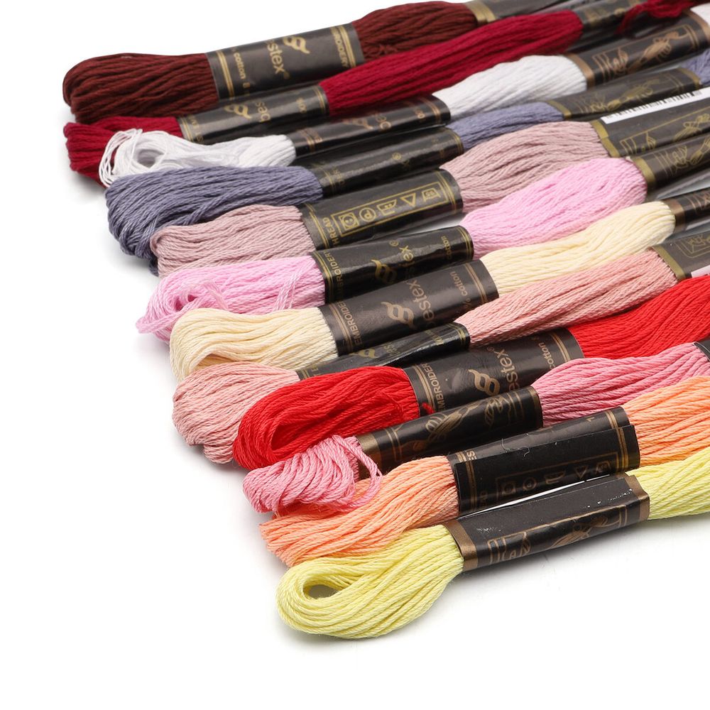 Набор мулине для вышивания и рукоделия Универсальный №4, 12 шт по 8м, 12 цветов, Bestex