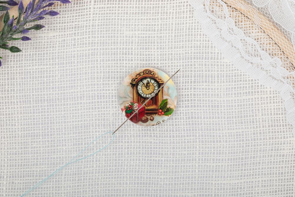 Игольница магнитная №48 Новогодние часы, Gamma NEM