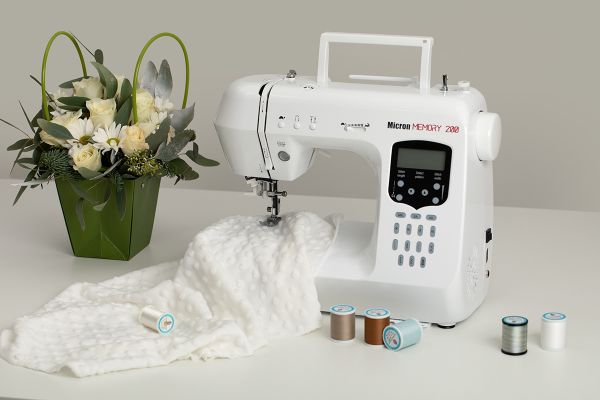 Швейная машина бытовая Micron Memory 200